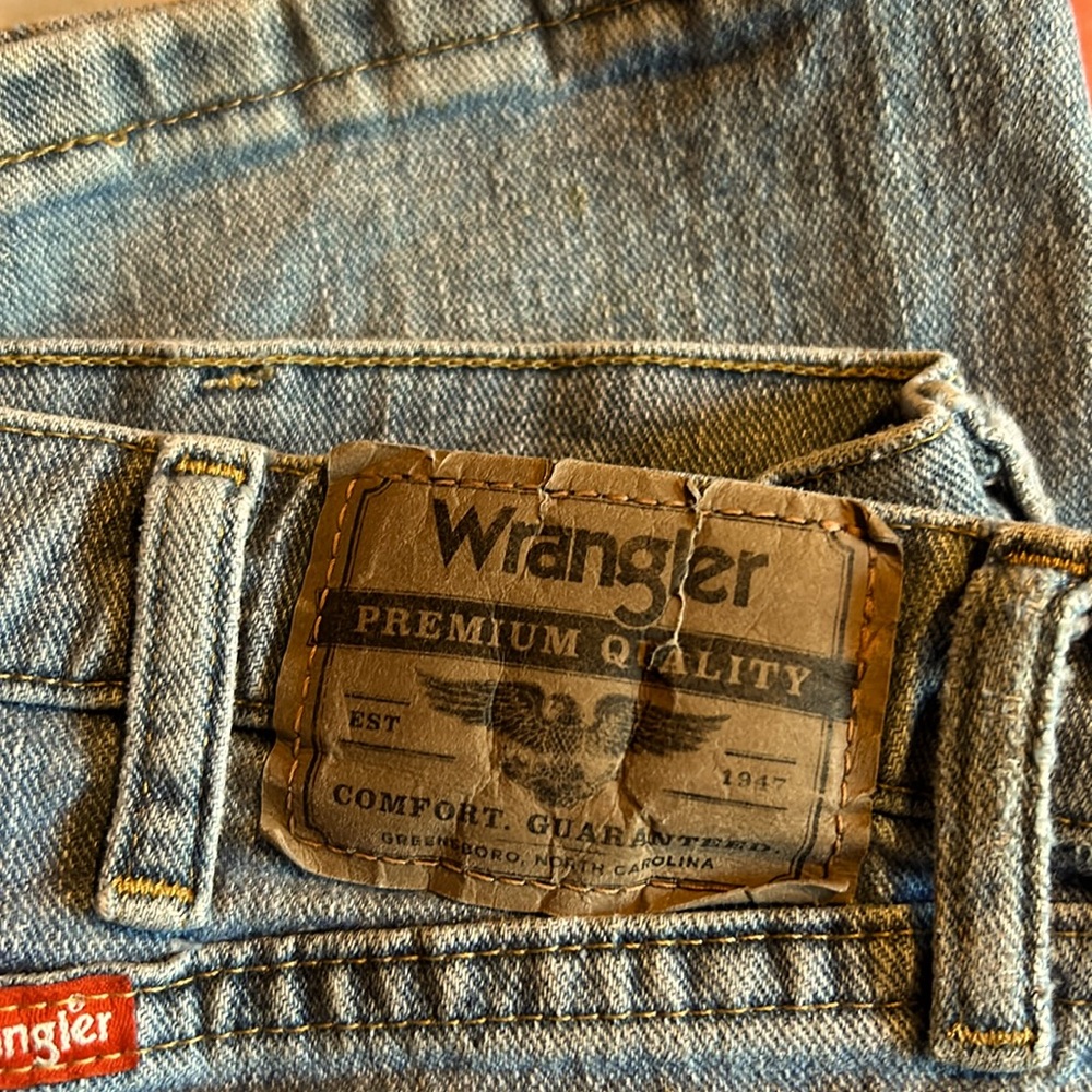 Men’s Jeans wrangler straight leg comfortable fit